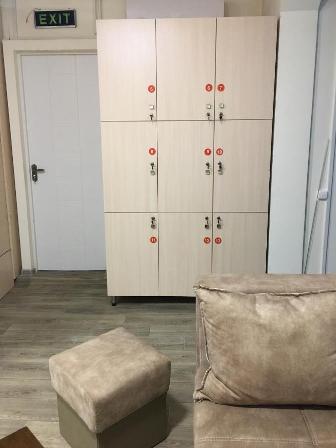 Bonvenon Capsule Hostel Jerevan Buitenkant foto