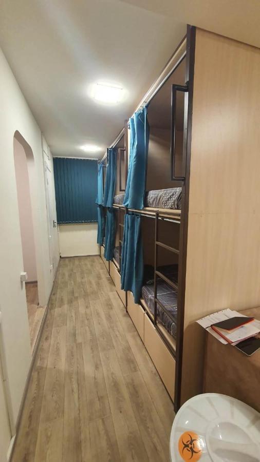 Bonvenon Capsule Hostel Jerevan Buitenkant foto