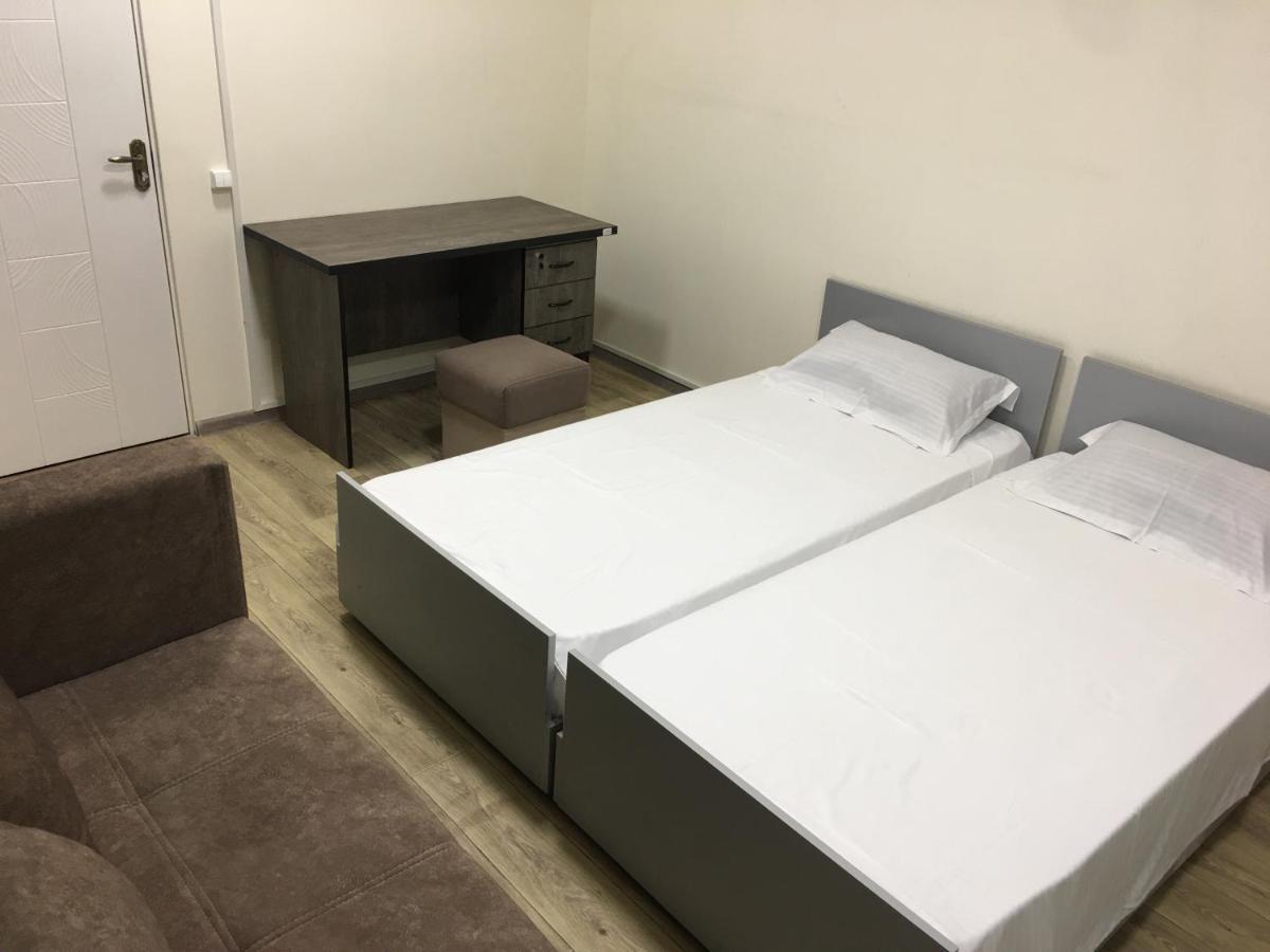 Bonvenon Capsule Hostel Jerevan Buitenkant foto