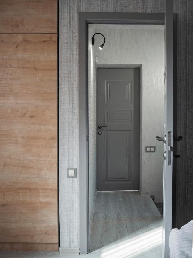 Bonvenon Capsule Hostel Jerevan Buitenkant foto