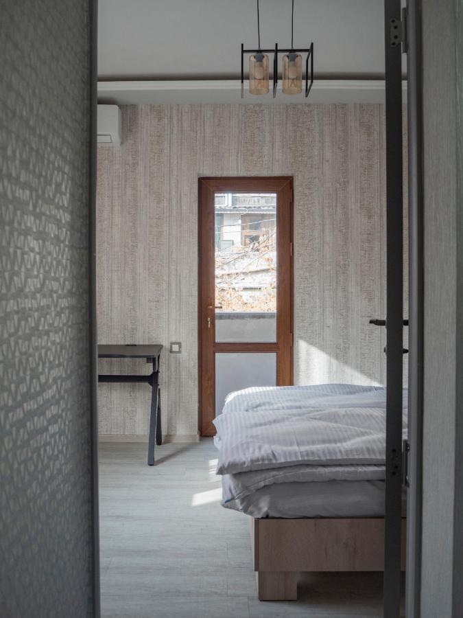 Bonvenon Capsule Hostel Jerevan Buitenkant foto